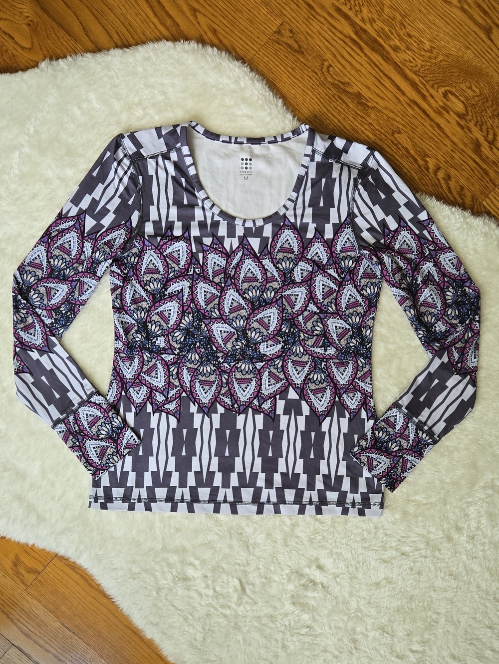 Title Nine Long Sleeve Shirt, Womens Medium